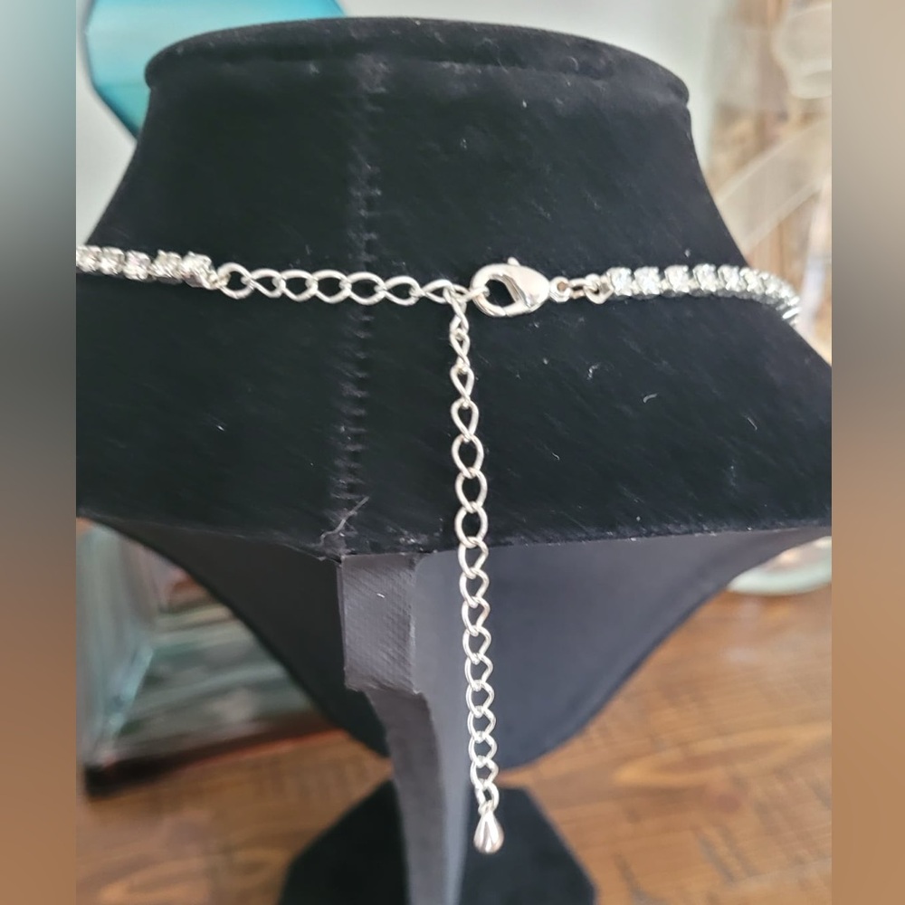 Necklace - Picture 3 of 3